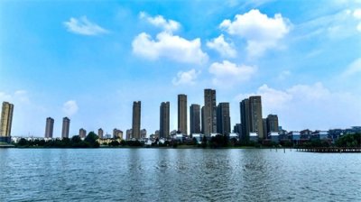 ​安徽省铜陵市拥有国家4A级景区9个，列举出来共享