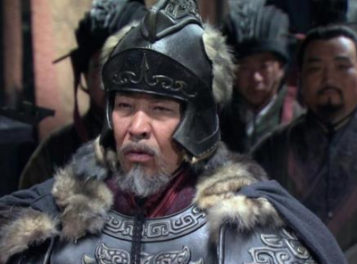 ​廉颇在面对秦国和燕国问题上 廉颇为何采用截然不同的方式