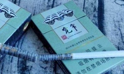 ​宽窄卷烟几钱一包，川贝枇杷爆珠26一包/宽窄佳运30一包