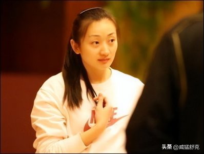 ​八一女篮王凡病逝: 郑海霞泣不成声，丈夫莫科一夜白头，两年再婚