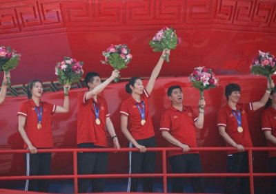 ​2013年陈招娣病逝，骨灰中发现多枚钢钉：曾是女排5连冠功勋