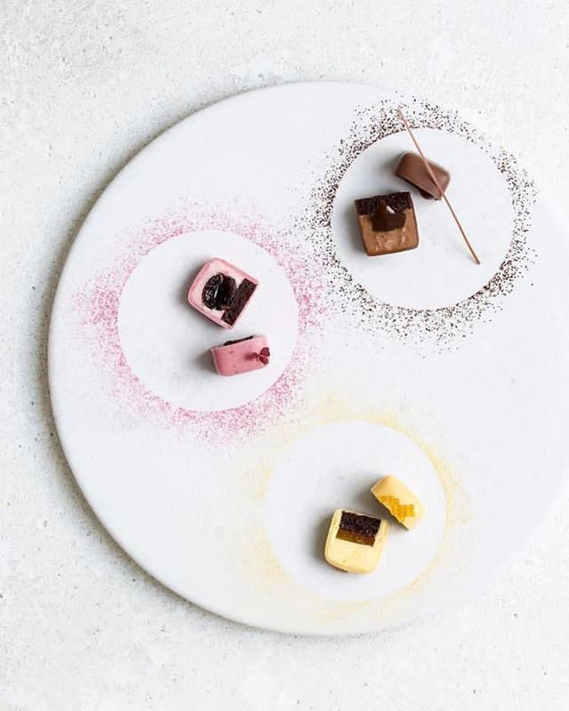 70款创意蛋糕设计（这40款简约风蛋糕）(27)