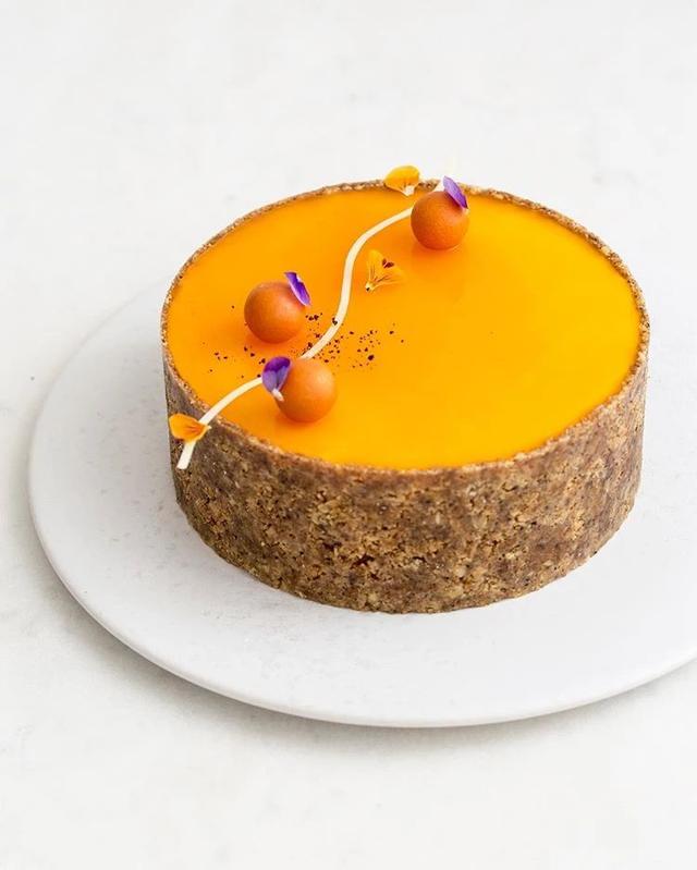 70款创意蛋糕设计（这40款简约风蛋糕）(22)