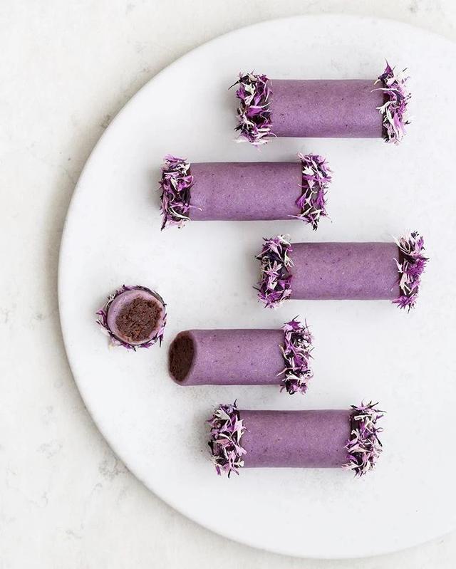 70款创意蛋糕设计（这40款简约风蛋糕）(42)