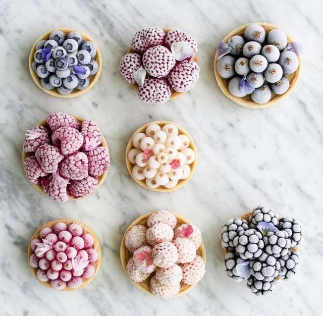 70款创意蛋糕设计（这40款简约风蛋糕）(25)