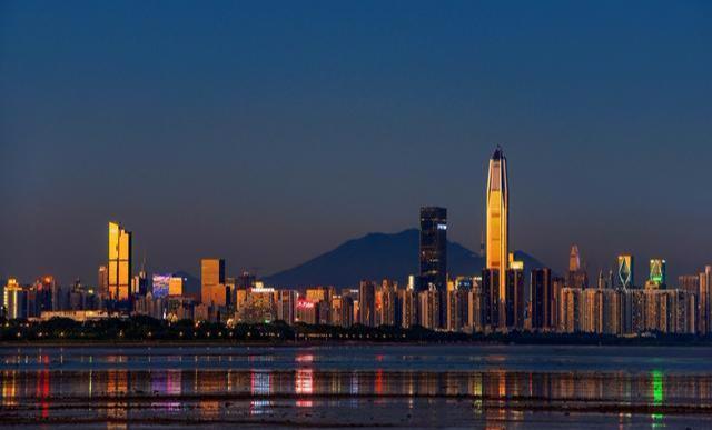 全球湾区最大规模机场群, 粤港澳大湾区五大机场