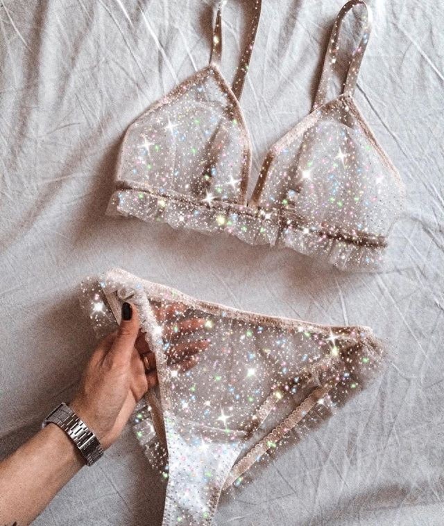 比基尼——比世界上最小的泳衣还要小