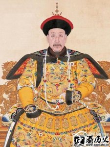 皇帝也腹黑：乾隆使阴招令臣子斗法