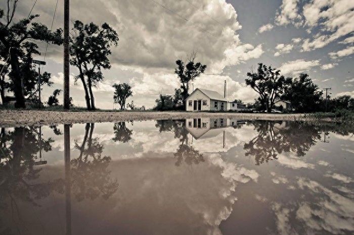 你喜欢僻静的生活吗？这些与世隔绝的房子适合你