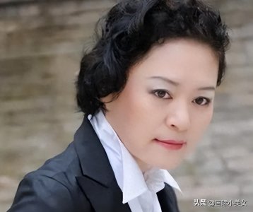 ​音乐巨星金炜玲：冠军辉煌，家庭破碎，坚韧复出