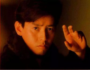 ​华语乐坛专辑销量最多的歌手（华人唱片销量历史第一）