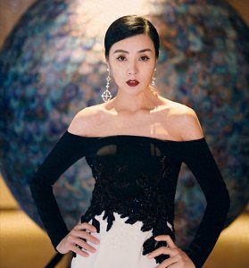 ​演技实力派的坚守，敢掌掴陈宝国，演技吊打章子怡，从没有绯闻