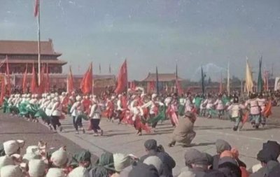 ​中国成立时间是哪一年?(公元1949年10月1日)