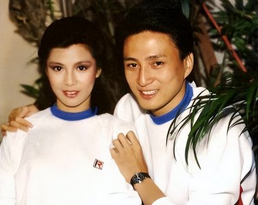 ​黄蓉饰演者翁美玲26岁自杀，20年后法医爆料尸检秘闻：当时不敢说