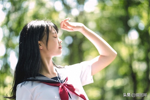 毕业季｜抓住学生时代的尾巴，拍一组小清新校园写真吧