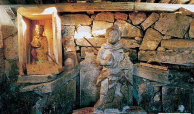 ​有人拍到了金箍棒，金箍棒惊现孙悟空古墓中