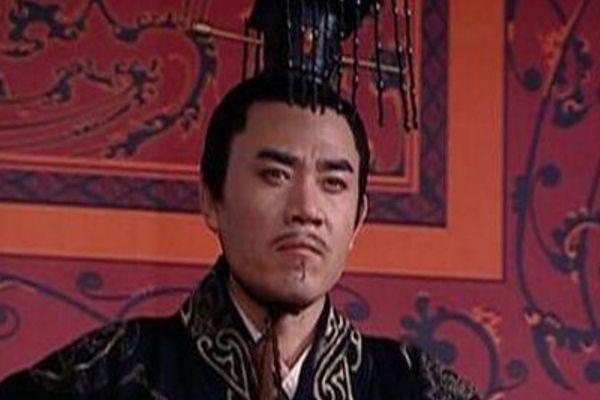 唐国强演过皇帝，陈宝国也饰演过皇帝，唯独他演的最为经典！