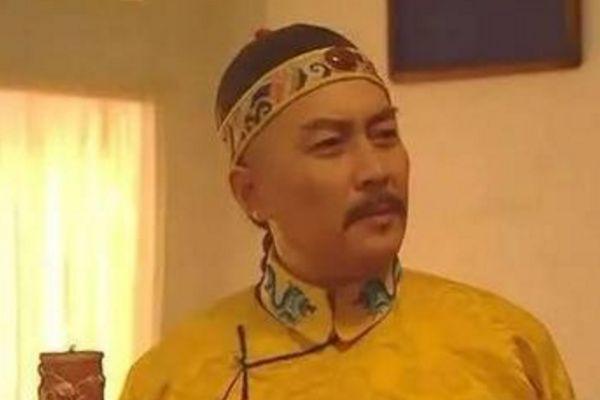 唐国强演过皇帝，陈宝国也饰演过皇帝，唯独他演的最为经典！