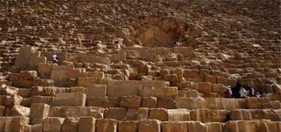 金字塔中的重重谜团，如今最厉害的土木技术都做不出