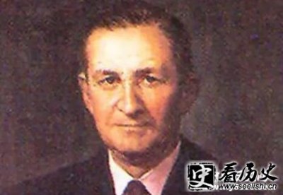 ​香港总督麦理浩生平经历 如何评价麦理浩？