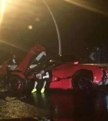 上海最神秘的富二代：买豪车跟买玩具一样，人送外号“沪上皇”