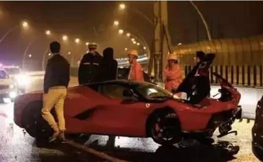 上海最神秘的富二代：买豪车跟买玩具一样，人送外号“沪上皇”