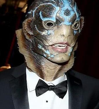 奥斯卡最出风头人物：水形物语男主“鱼人”现身、全程